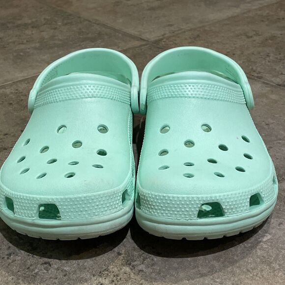 CROCS Green Waterproof Clog Sandals Shoes Unisex Size M7 W9 - Picture 11 of 12